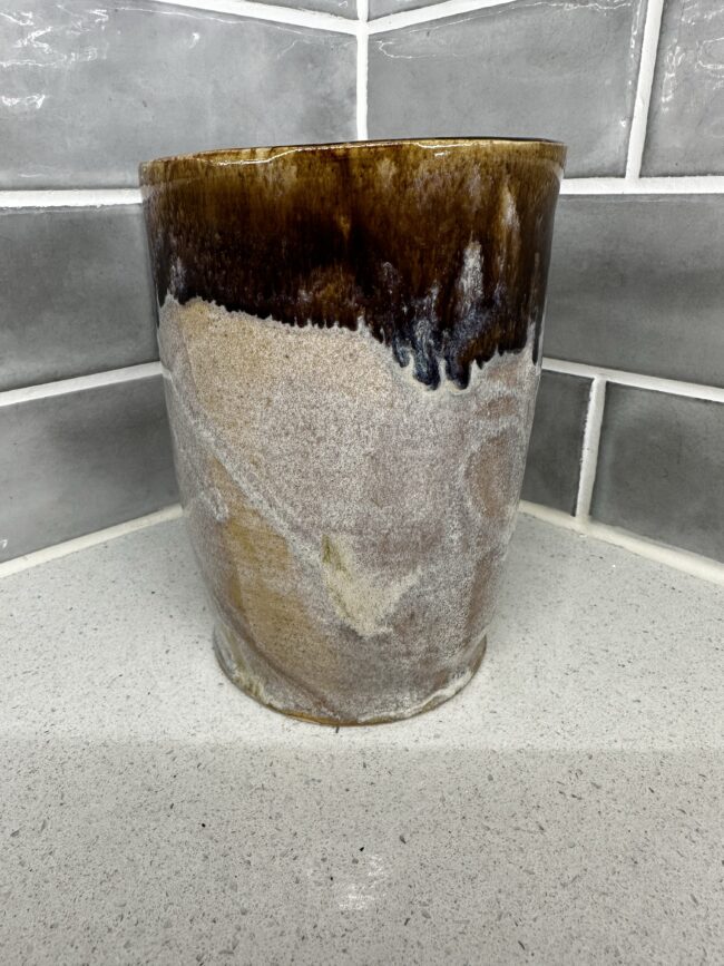 cylindrical container